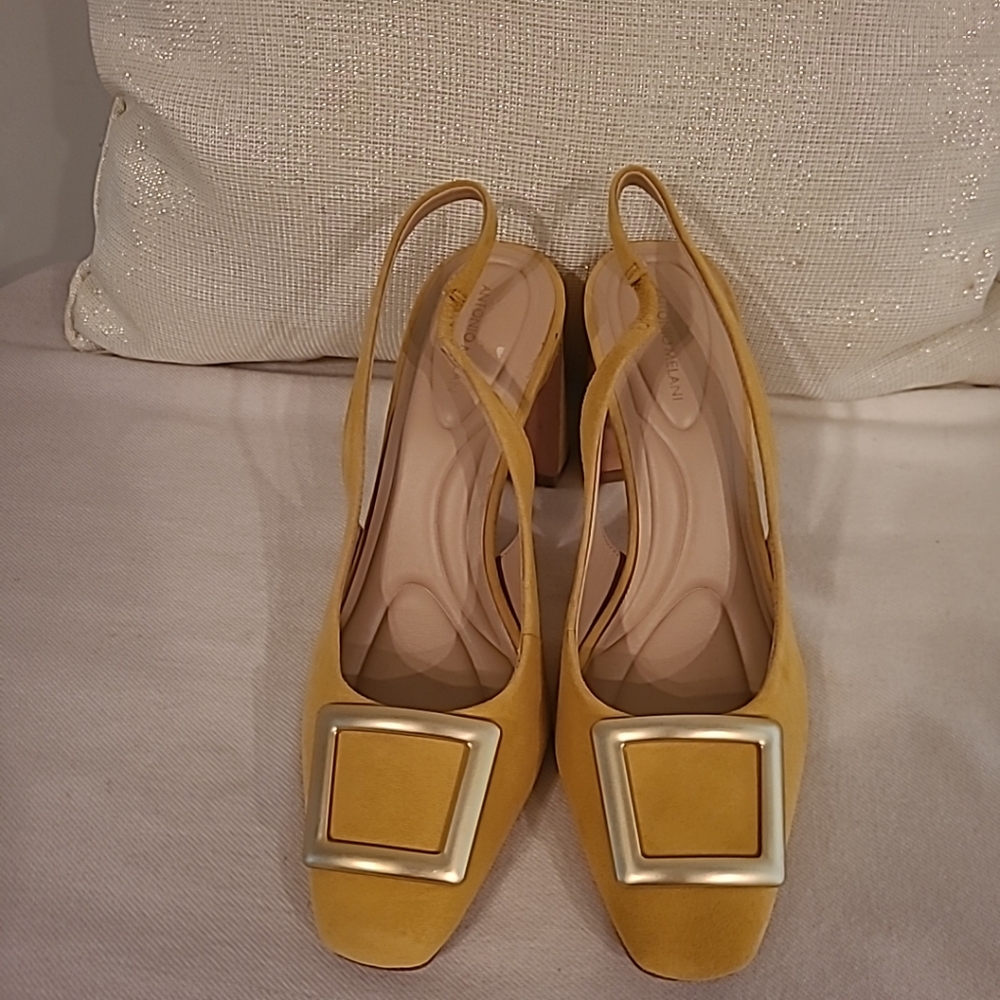 Antonio Maurizi Yellow Slingback Heels